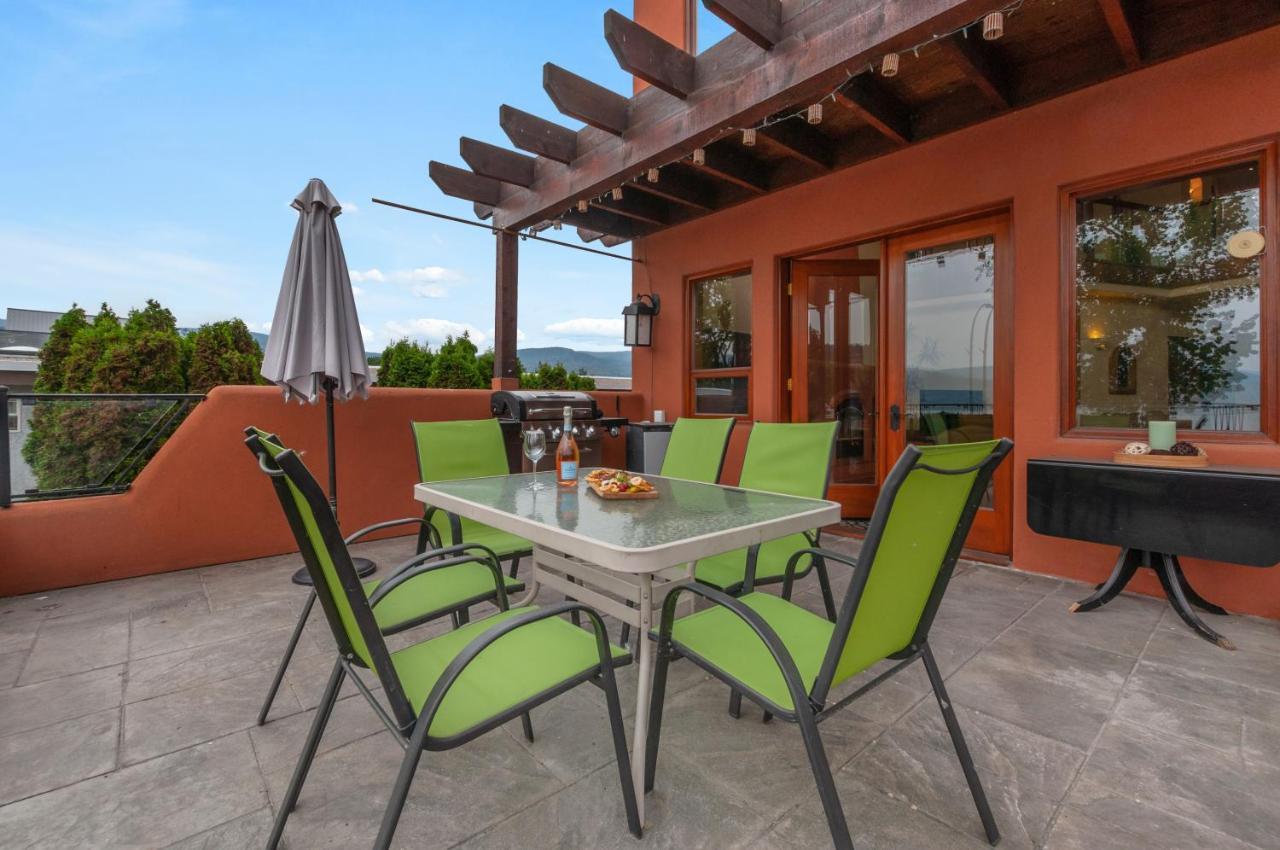 Casa Grande Inn & Suites ペンティクトン エクステリア 写真